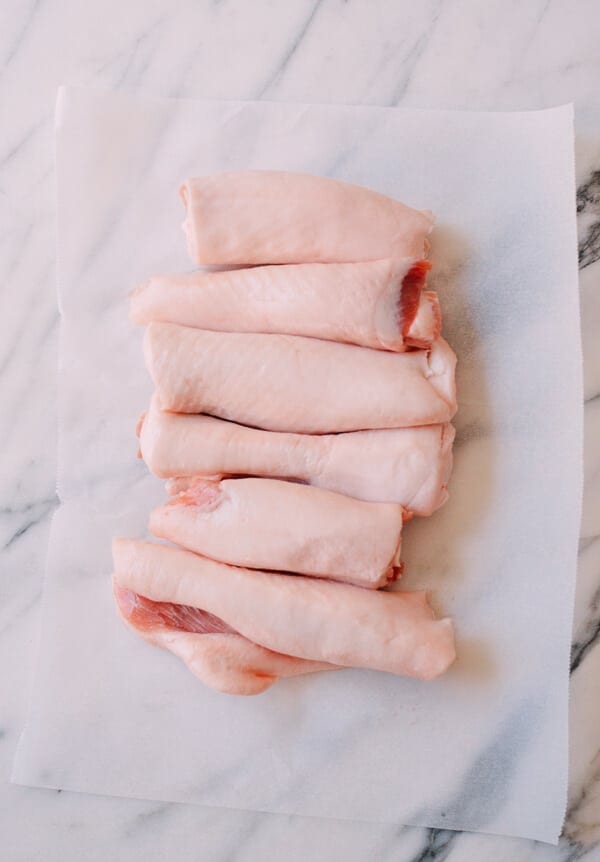 How to Make Lard, by thewoksoflife.com