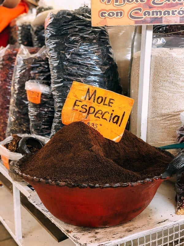 Mole Especial