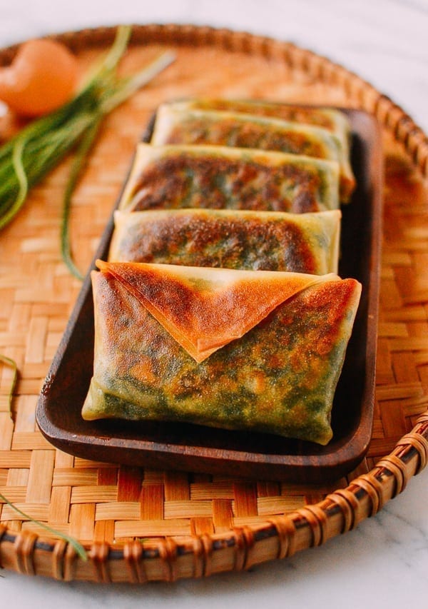 Chinese Garlic Chive "Boxes," by thewoksoflife.com