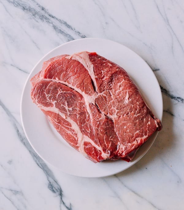 whole beef chuck steak for stir fry by thewoksoflife.com