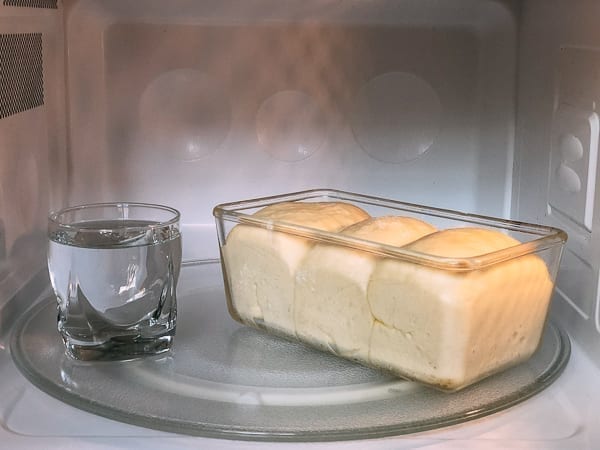 Old-Style Shanghai Bread, by thewoksoflife.com