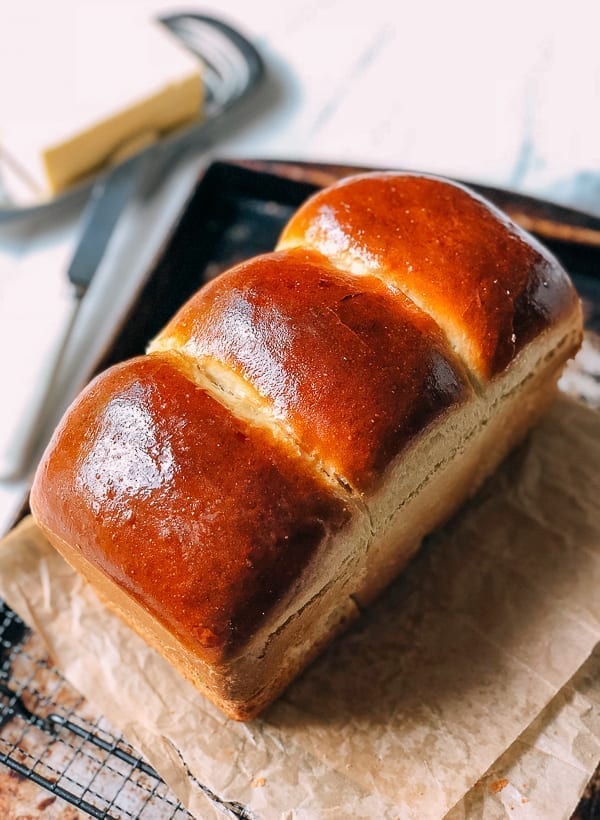 Old-Style Shanghai Bread, by thewoksoflife.com