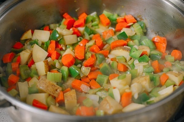 Spanish Chicken Stew, by thewoksoflife.com