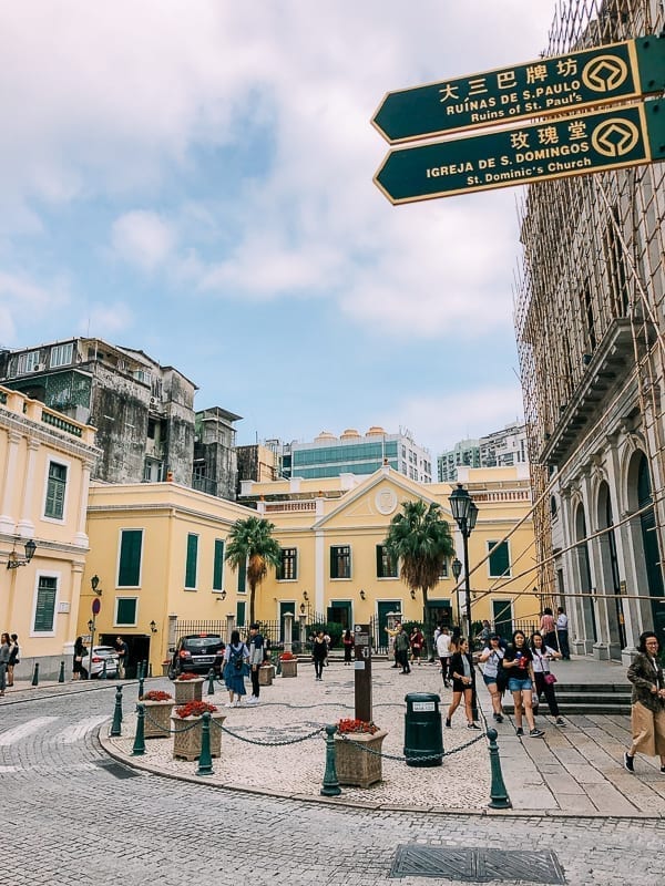 What to Eat in Macau by thewoksoflife.com