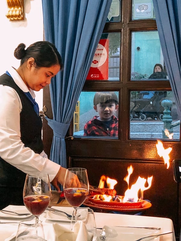 What to Eat in Macau by thewoksoflife.com