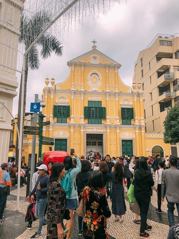 What to Eat in Macau by thewoksoflife.com