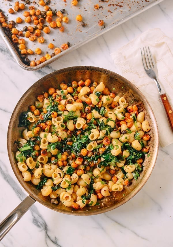 Roasted Chickpeas, by thewoksoflife.com
