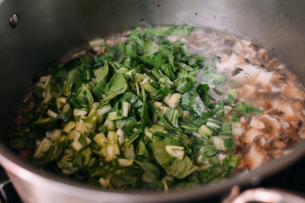 Shanghai Home-style Noodle Soup, by thewoksoflife.com