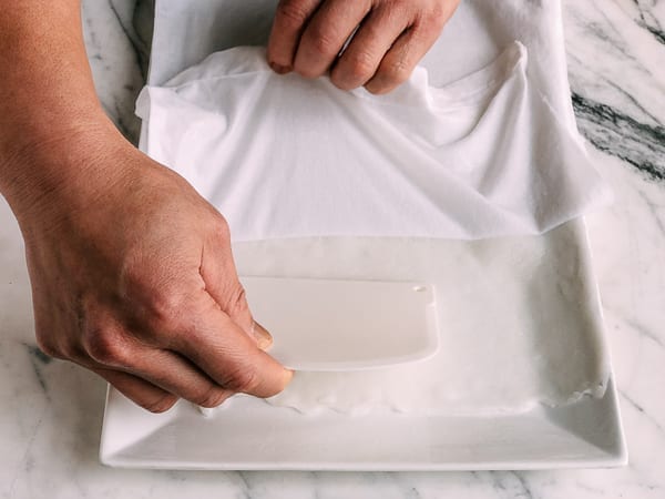 Shrimp Rice Noodle Rolls (Ha Cheung) steamed noodle, by thewoksoflife.com