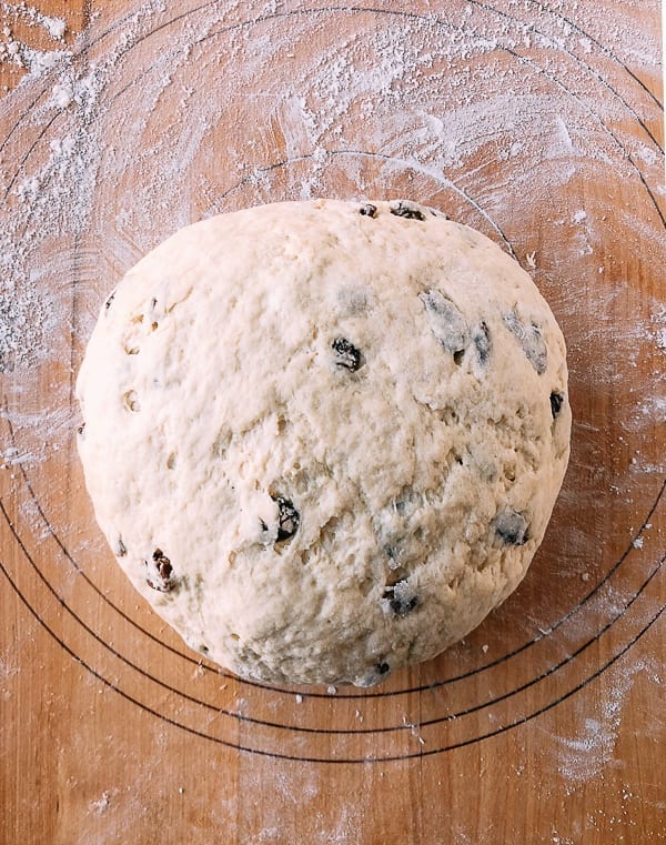 Irish Soda Bread, by thewoksoflife.com