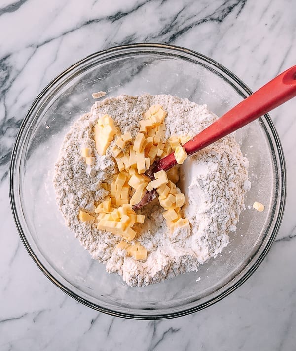 Irish Soda Bread, by thewoksoflife.com
