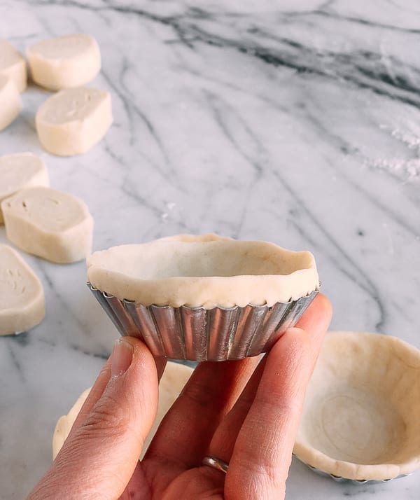 Portuguese Custard Tarts (Pasteis de Nata), by thewoksoflife.com