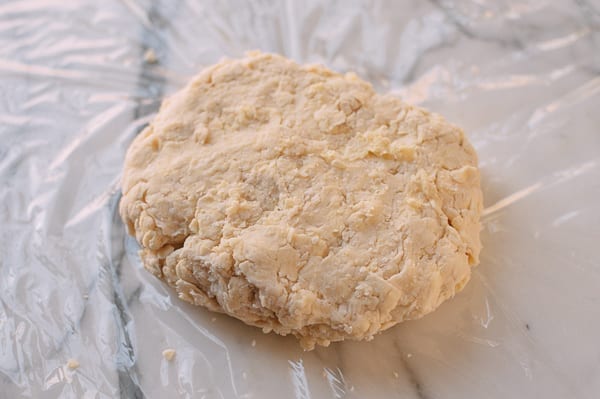 wrapping puff pastry - by thewoksoflife.com