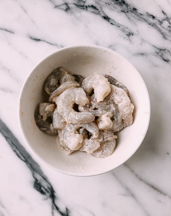 Shrimp Rice Noodle Rolls (Ha Cheung), by thewoksoflife.com