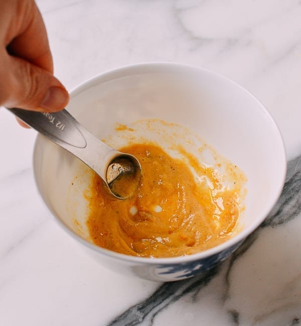 Mixing Chinese Hot Mustard, thewoksoflife.com