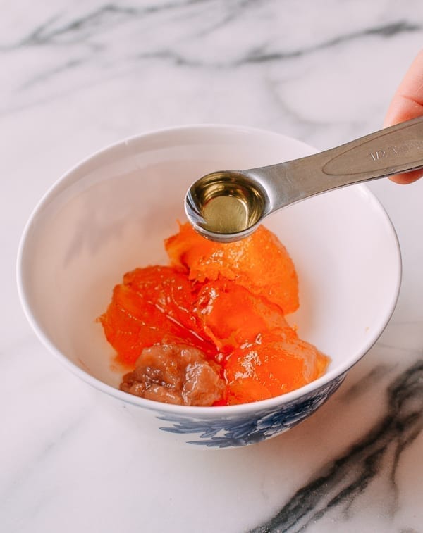 Adding vinegar to duck sauce mixture, thewoksoflife.com