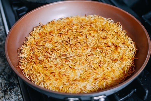 Hong Kong Fried Noodles in Pan, thewoksoflife.com