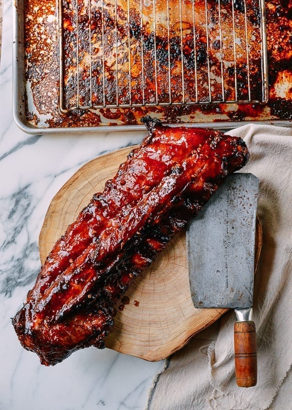 Oven Roasted Ribs on cutting board, thewoksoflife.com