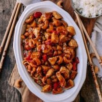 Cashew chicken, thewoksoflife.com