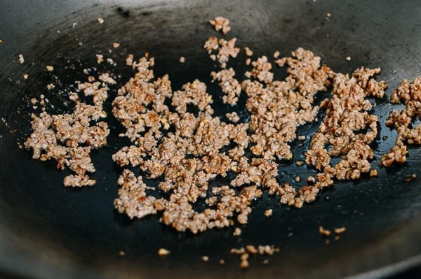 Browning ground pork, thewoksoflife.com