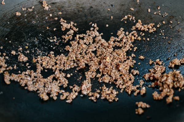 Browning ground pork, thewoksoflife.com