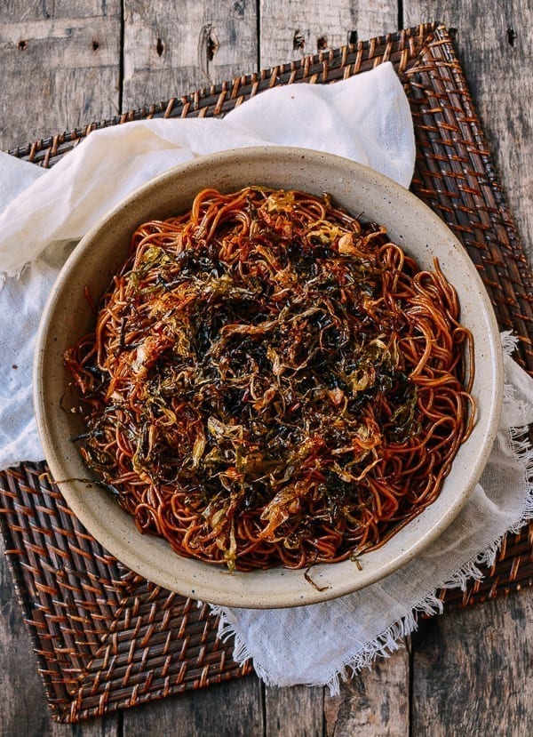 Scallion Oil Noodles, thewoksoflife.com