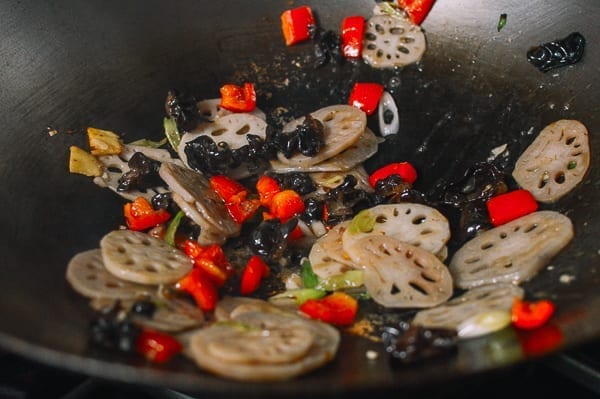 Sauce coating lotus root stir-fry, thewoksoflife.com