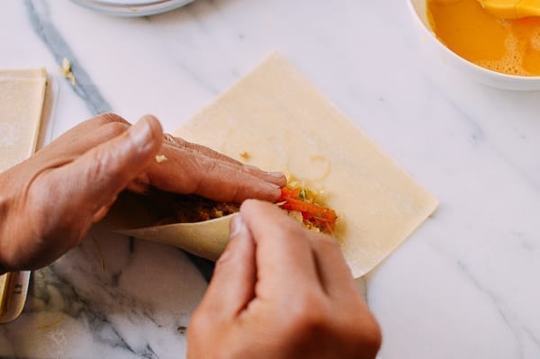 Wrapping egg roll, thewoksoflife.com