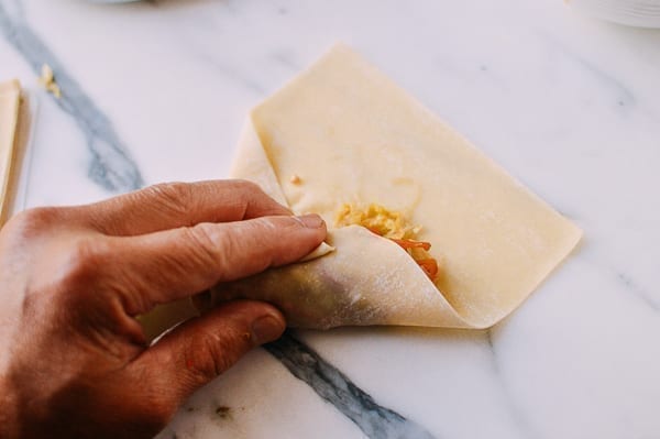Wrapping Egg Roll, thewoksoflife.com