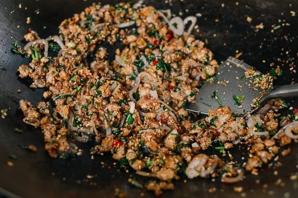 Larb in wok, thewoksoflife.com