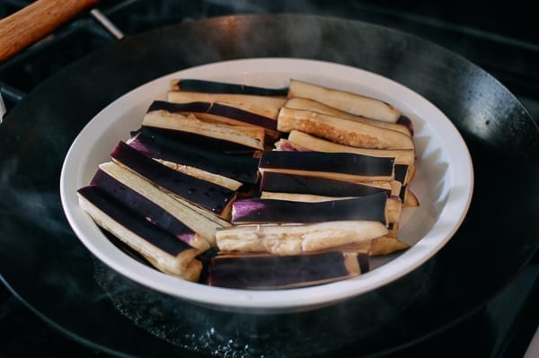 Steaming eggplant, thewoksoflfie.com