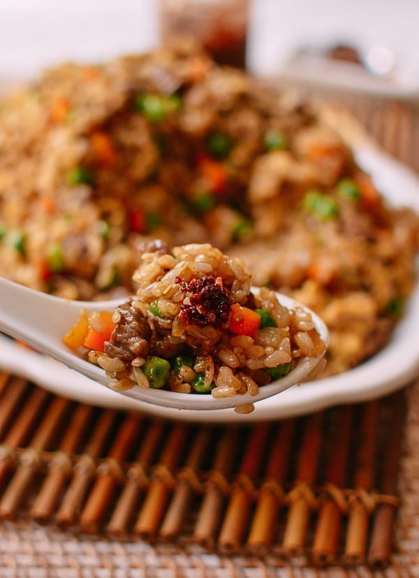Spoonful of fried brown rice, thewoksoflife.com