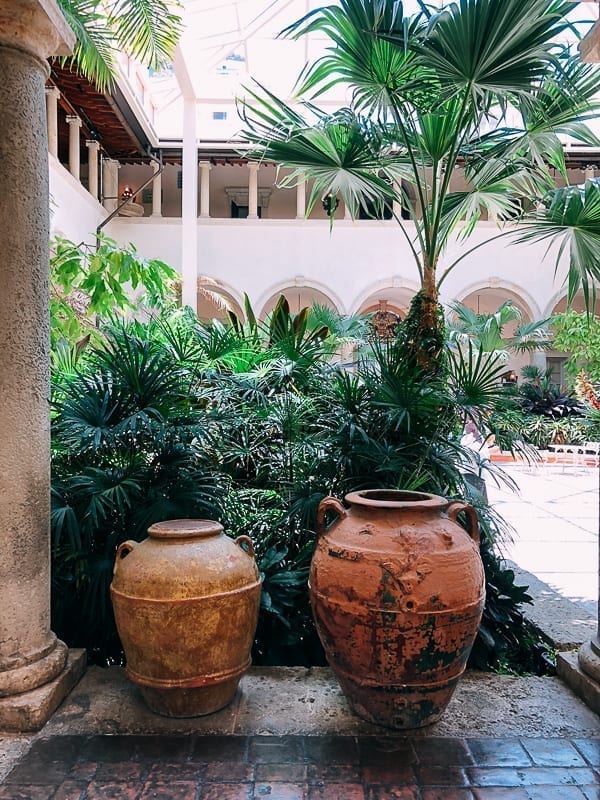 Vizcaya Garden Miami, thewoksoflife.com