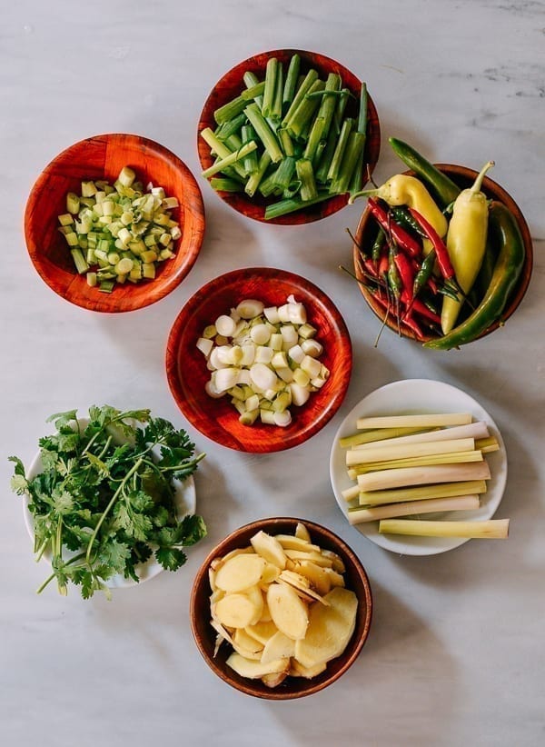 How to Freeze Fresh Herbs and Aromatics, thewoksoflife.com