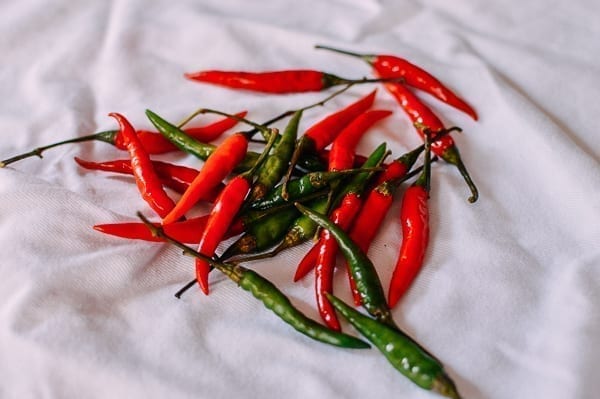 Drying chilies on kitchen towel, thewoksoflife.com