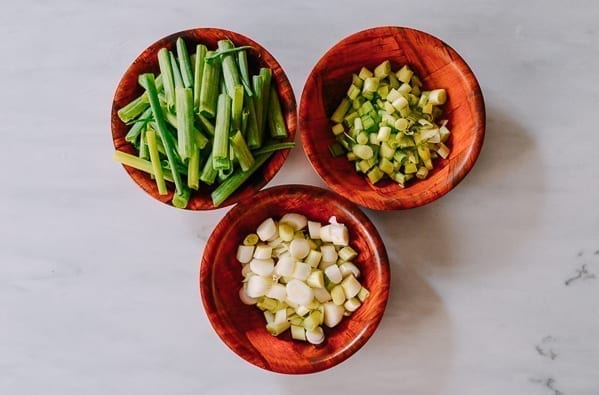 Scallions prepped for freezing, thewoksoflife.com