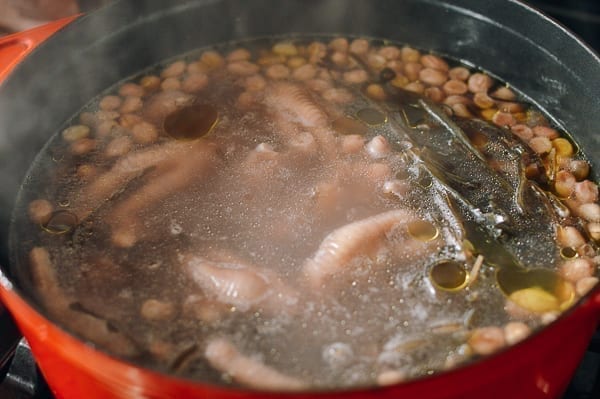 Simmering Cantonese Chicken Feet Soup, thewoksoflife.com