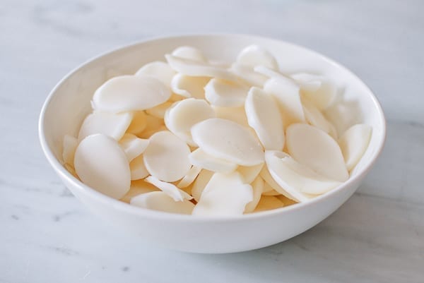 Bowl of Oval-shaped Asian Rice Cakes, thewoksoflife.com