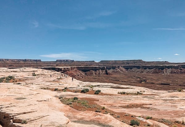 walking along Black Crack on the White RIM trail by thewoksoflife.com