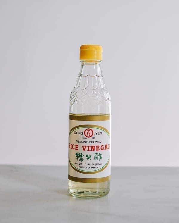 Rice vinegar, thewoksoflife.com