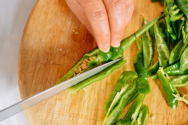 Slicing long hot green peppers, thewoksoflife.com