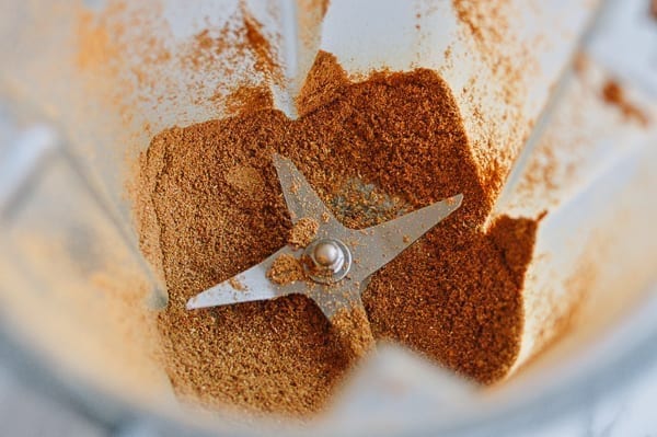 Blending five spice powder, thewoksoflife.com