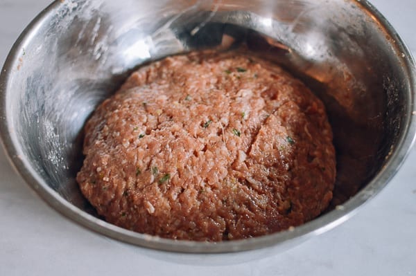 Lion's Head Meatball mixture, thewoksoflife.com