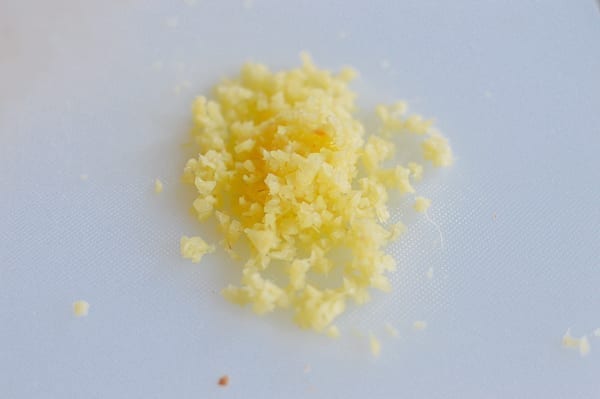 Minced ginger, thewoksoflife.com