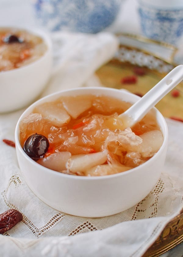 Snow Fungus Soup with Pears