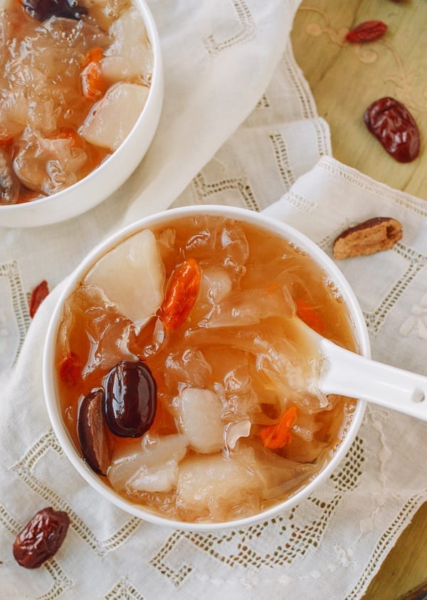White fungus soup, thewoksoflife.com