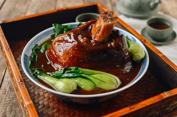 Chinese Ti Pang pork shank, thewoksoflife.com