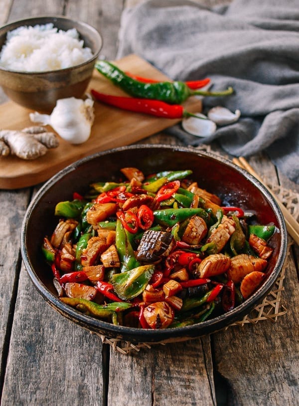 Spicy King Oyster Mushroom Stir-fry, thewoksoflife.com