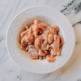 How to Velvet Chicken for Stir-fries, thewoksoflife.com