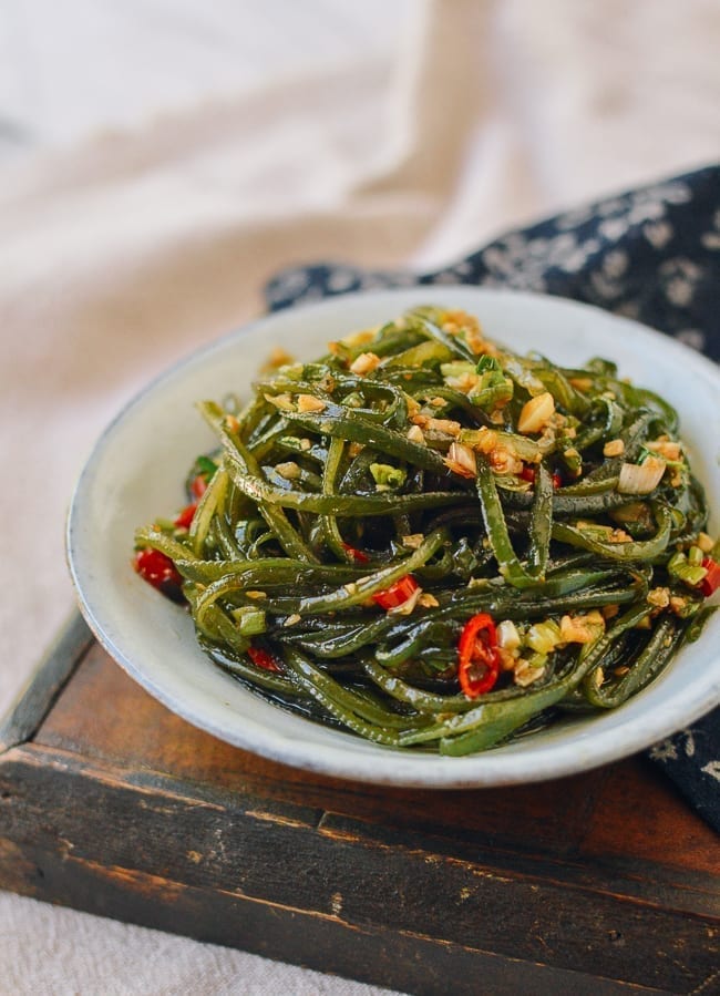 Chinese seaweed salad, thewoksoflife.com